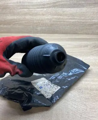 Saab 9-5 Steering tie rod boot 93194334 7820040680