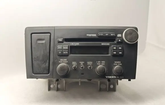 Volvo S60 Radio/CD/DVD/GPS head unit 30657638