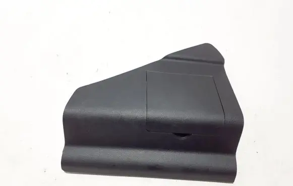 Other sill/pillar trim element