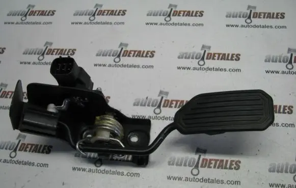 Toyota Corolla Verso AR10 Accelerator throttle pedal