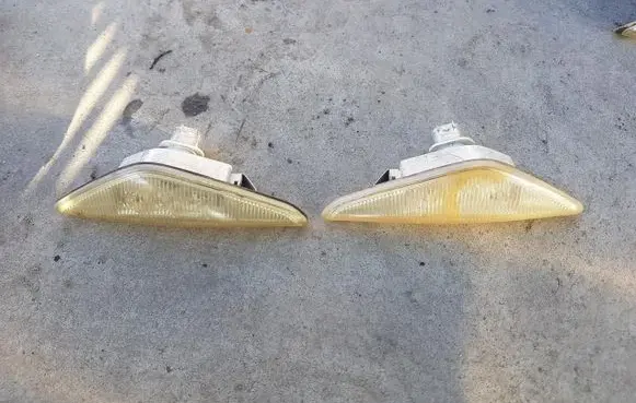 BMW 3 E46 Front fender indicator light 
