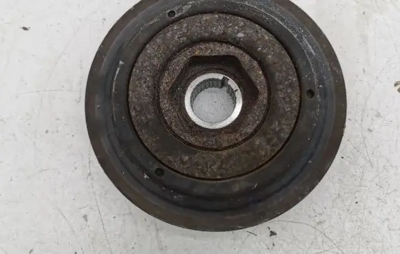 Honda Civic IX Crankshaft pulley