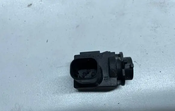 BMW X5 F15 Air quality sensor 13242411