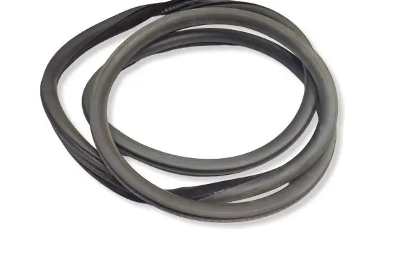 Peugeot 508 Front door rubber seal 