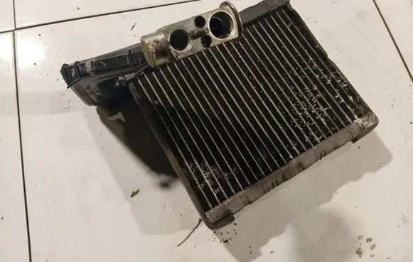 Volvo S80 A/C cooling radiator (condenser) 