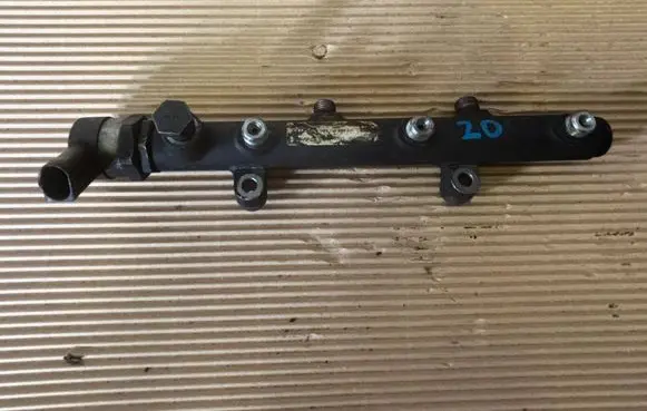 Volkswagen Phaeton Fuel main line pipe 057130764H 059130090AH