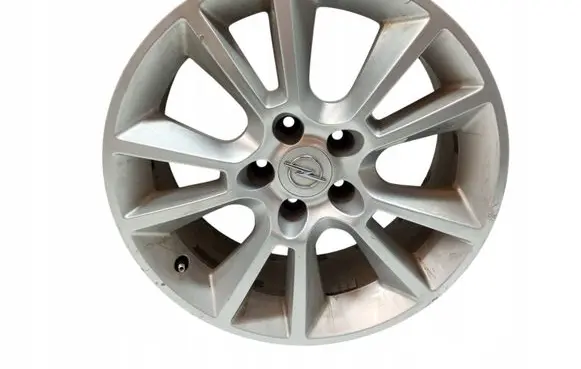 Opel Vectra C R17 alloy rim 