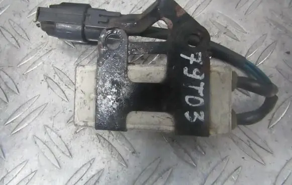 Toyota Avensis T250 Coolant fan relay 2468103560 246810-3560