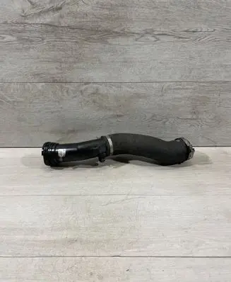 BMW 1 F20 F21 Intercooler hose/pipe 7597588 2111112