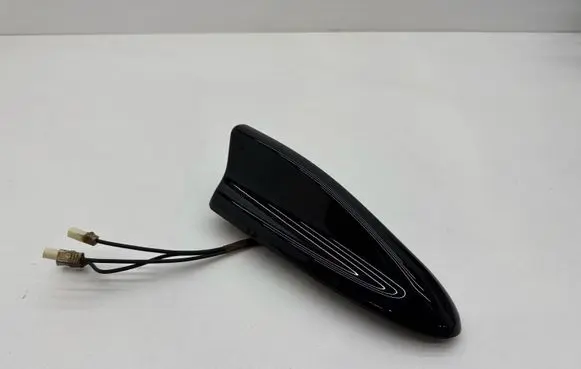 Mitsubishi Eclipse Cross Aerial GPS antenna 