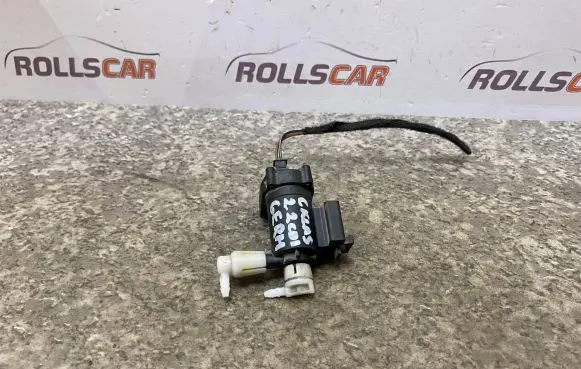 Mercedes-Benz C W203 Vacuum valve A2038000178
