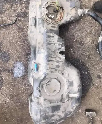 BMW 1 F20 F21 Fuel tank 4818564