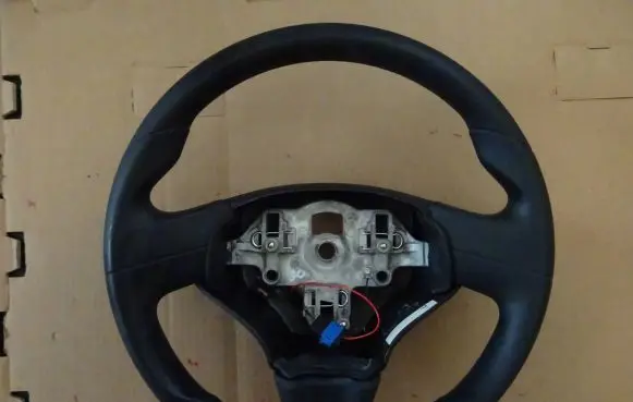 Citroen C3 Steering wheel 12447261299