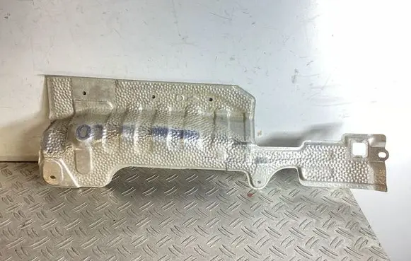 Lexus GS 250 350 300H 450H Exhaust heat shield 