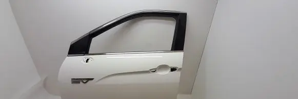Mitsubishi Eclipse Cross Front door W37