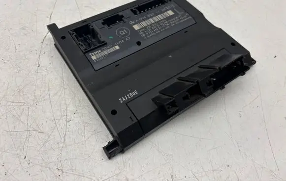 Mercedes-Benz S W221 Seat control module A0048201126