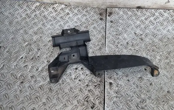 Peugeot 4007 Front bumper mounting bracket 6400B155 3R00 3R006400B155
