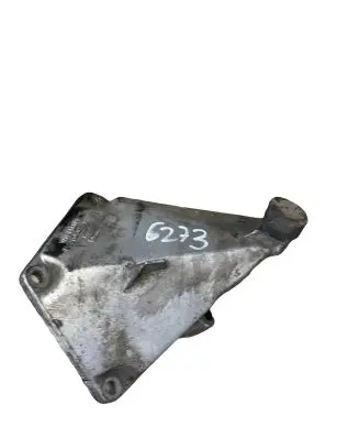 Audi A6 S6 C5 4B Engine mounting bracket 4B0199307C