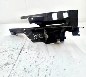 Ford Focus Other engine bay part BM51A02476AF