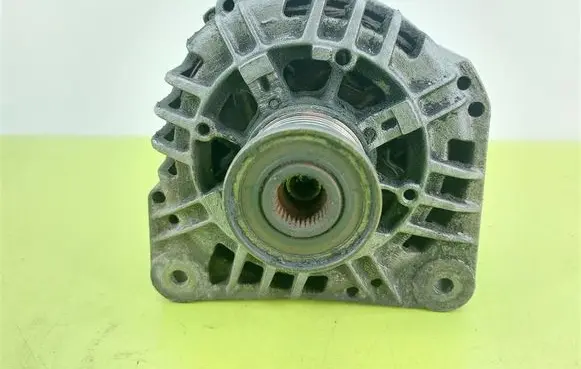Renault Scenic II - Grand scenic II Generator/alternator 8200290217