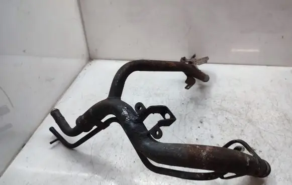 Hyundai Sonata Engine coolant pipe/hose