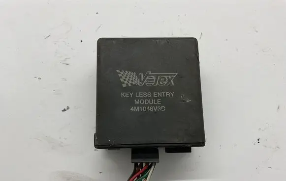 Audi A6 S6 C4 4A Other control units/modules 4M1046V3D