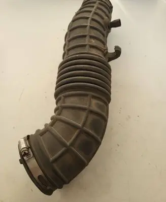 Chrysler 300 - 300C Air intake hose/pipe 04591866AB