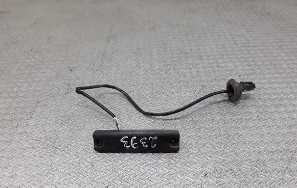 Tailgate opening switch