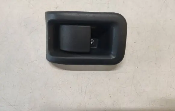 Volvo XC60 Engine bonnet (hood) release handle 30779851
