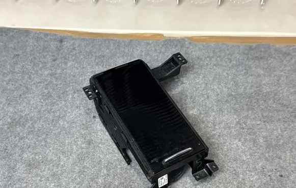 Jaguar F-Pace Cup holder front GX63F048196AA