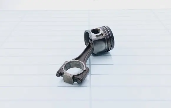 Volvo V50 Piston with connecting rod BHS