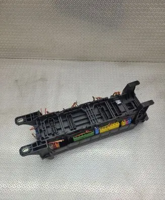 Mercedes-Benz V Class W447 Fuse module A4475460046 A4475401440