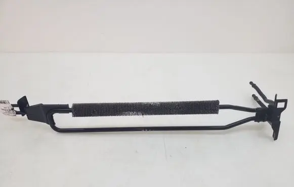 Mercedes-Benz CLS C219 Power steering radiator A2114662124