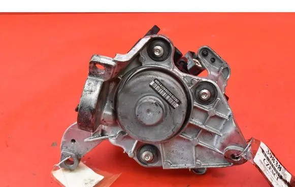 Ford Grand C-MAX Vacuum pump DG982A451AD
