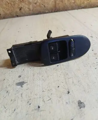 Seat Leon (1M) Electric window control switch 1J3959857 F005S00004 965110620