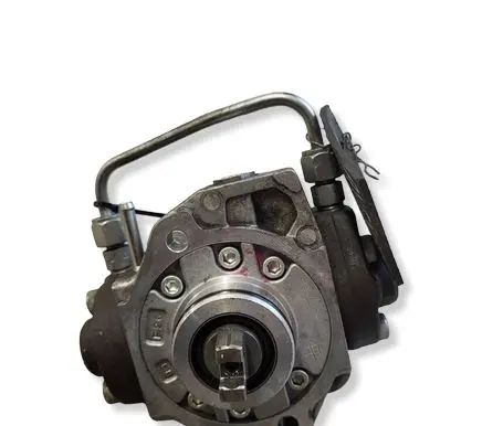 Toyota Auris 150 Fuel injection high pressure pump 221000R020 HU2940000306