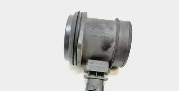 Volvo XC90 Mass air flow meter 30677999