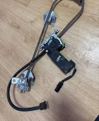 Jeep Cherokee XJ Rear door window regulator with motor