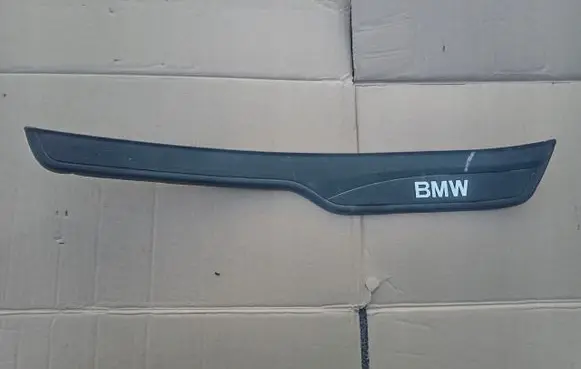 BMW 3 E90 E91 Side skirt rear trim 7060286