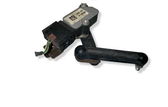 BMW X5 F15 Front height sensor lever 6867646