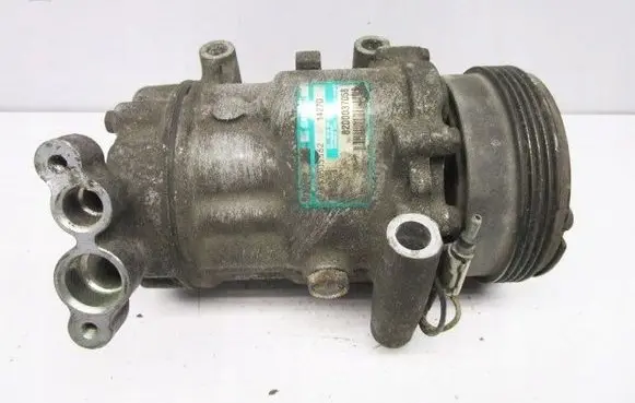 Renault Kangoo I Air conditioning (A/C) compressor (pump) 
