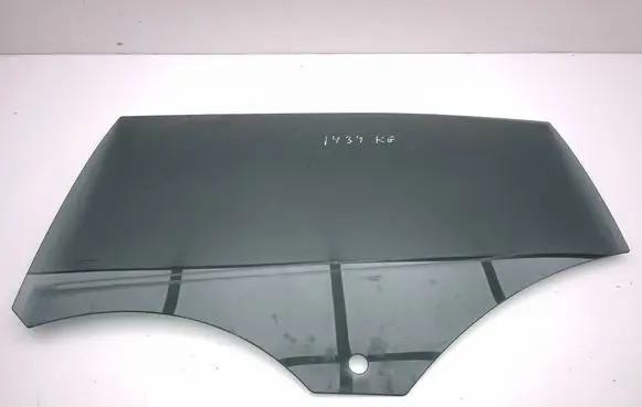 Opel Frontera Rear door window glass