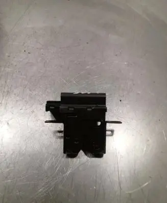 Peugeot 308 SW Tailgate window lock/catch/latch 9664379380