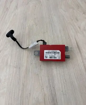 Volvo S80 Aerial antenna amplifier P31260689 7CP118C847RA 20140317