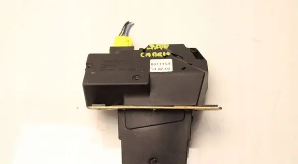 Volvo C70 Tailgate/trunk/boot lock/catch/latch 8611158