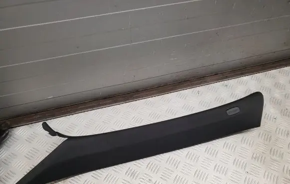Porsche Cayenne (92A) (A) pillar trim 7P5867233Q