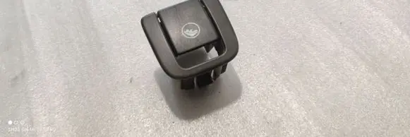 Volvo S60 ISOFIX Bracket 31685072