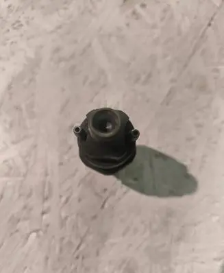Chevrolet Suburban Fuel injector 0430211097