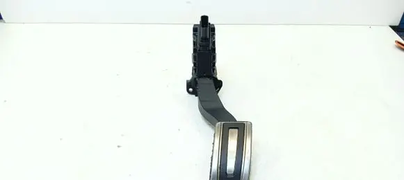 Audi TT TTS RS Mk3 8S Accelerator throttle pedal 5Q1723503H