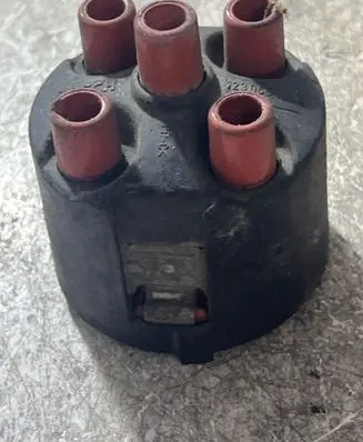 Skoda Octavia Mk1 (1U) Spark distributor cap 1230591040